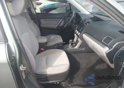 2018 Subaru Forester 2.5I Premium from USA, damaged, VIN JF2SJAEC5JH456790